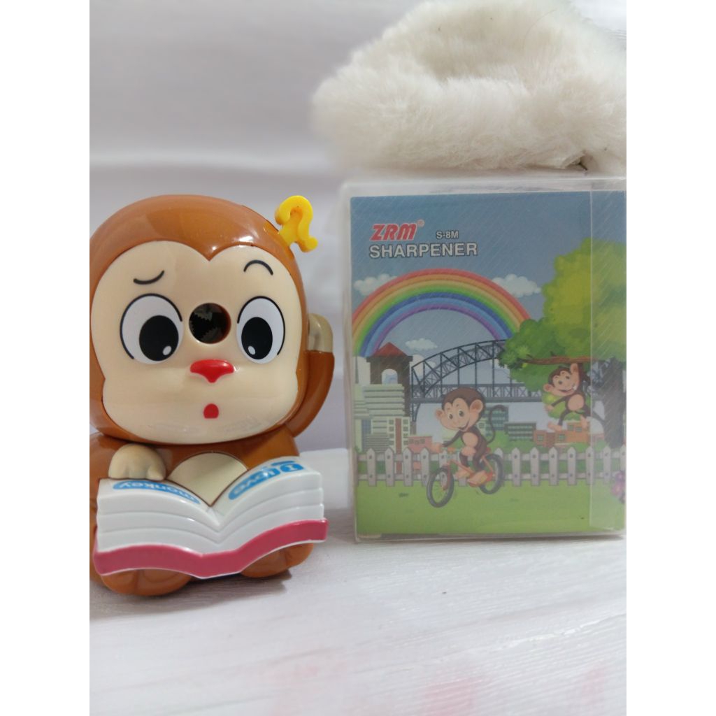 

SERUTAN PENSIL KAYU PUTAR MODEL MONKEY / PENSIL SHARPENER ZRM S-8M
