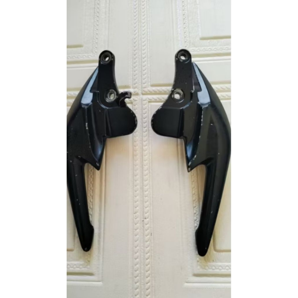 behel behel behel Honda CBR 150 old ORI second