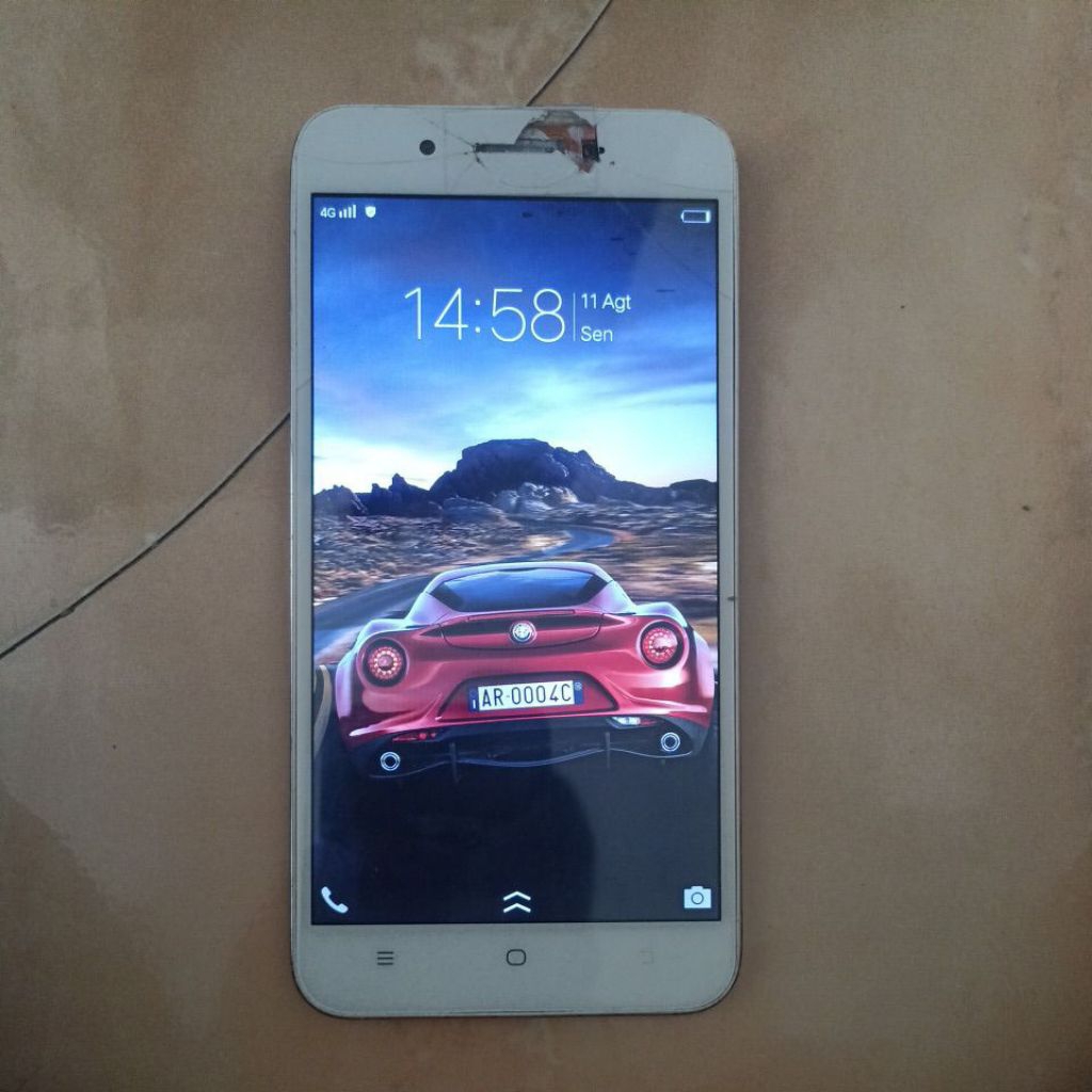 hp vivo v5 ram 4/64 normal
