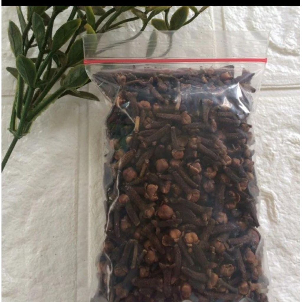 

Cengkeh Utuh 250 Gram / Clove Whole