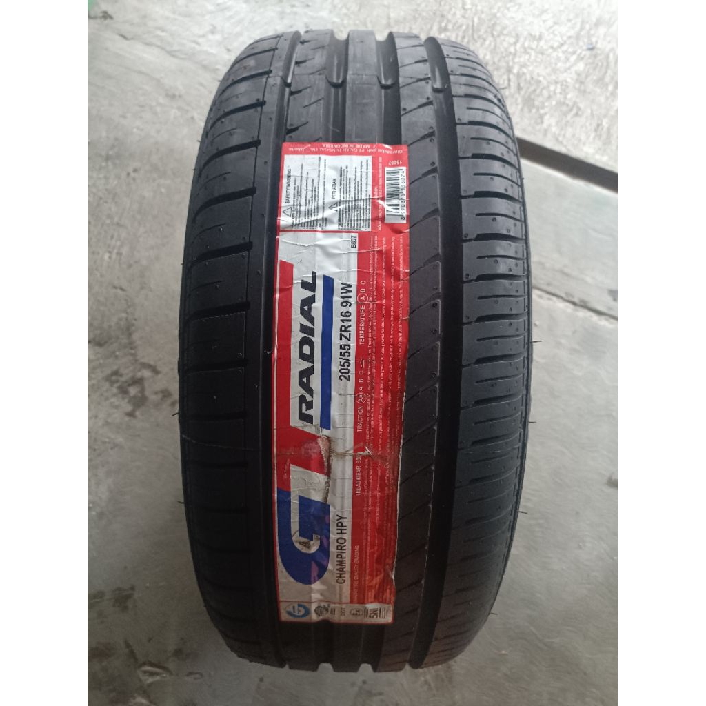 Ban mobil 205/55 R16 Gt Champiro HPY