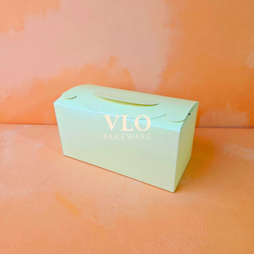 

Gable box ukuran 20 cm | box kue hampers ulang tahun | kotak hampers premium