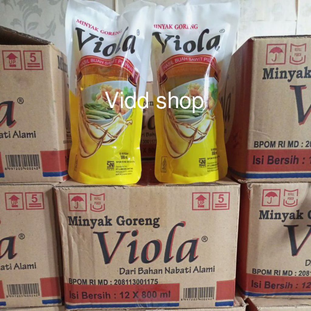 

Minyak Goreng VIOLA 800ml Refill, kartonan.