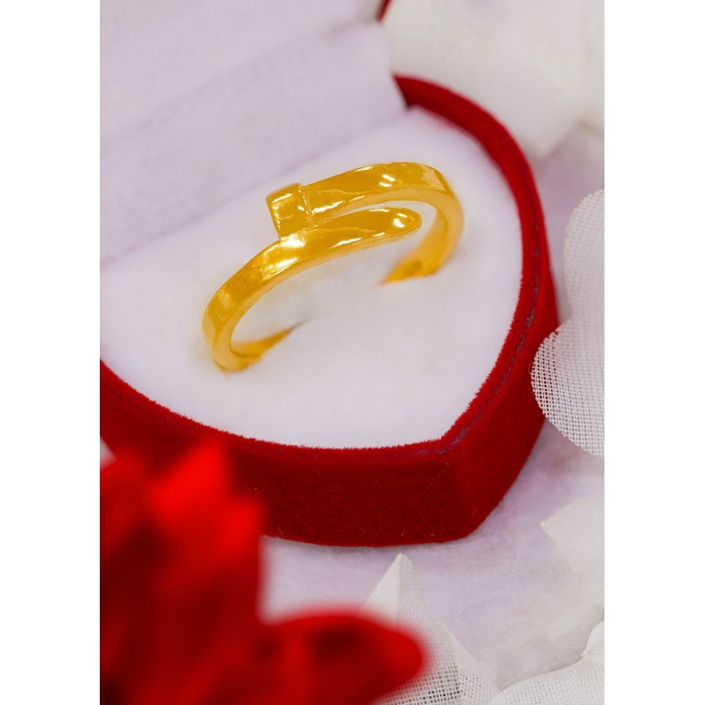 Cincin Paku Emas Bangkok