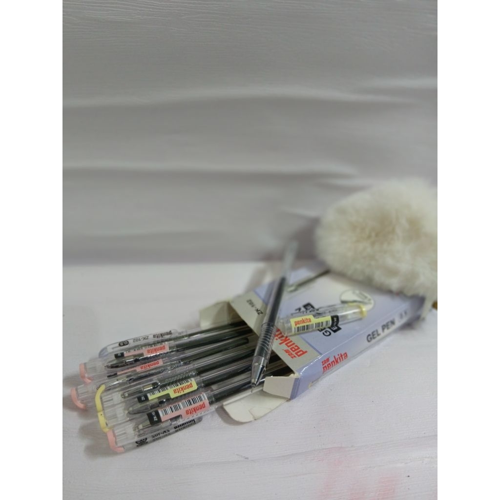 

1 PC PENKITA GEL PEN /PULPEN GEL MATA JARUM 0,5mm /ZRM ZK-102