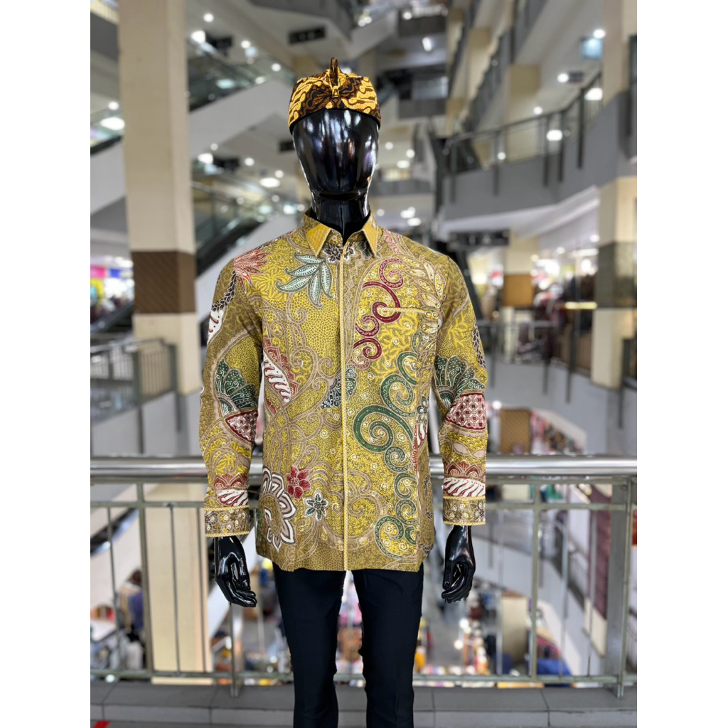 Kemeja batik tulis laseman bahan katun lapisan trikot wafer