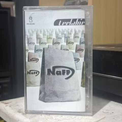 Kaset pita/tape Naff - Terlahir