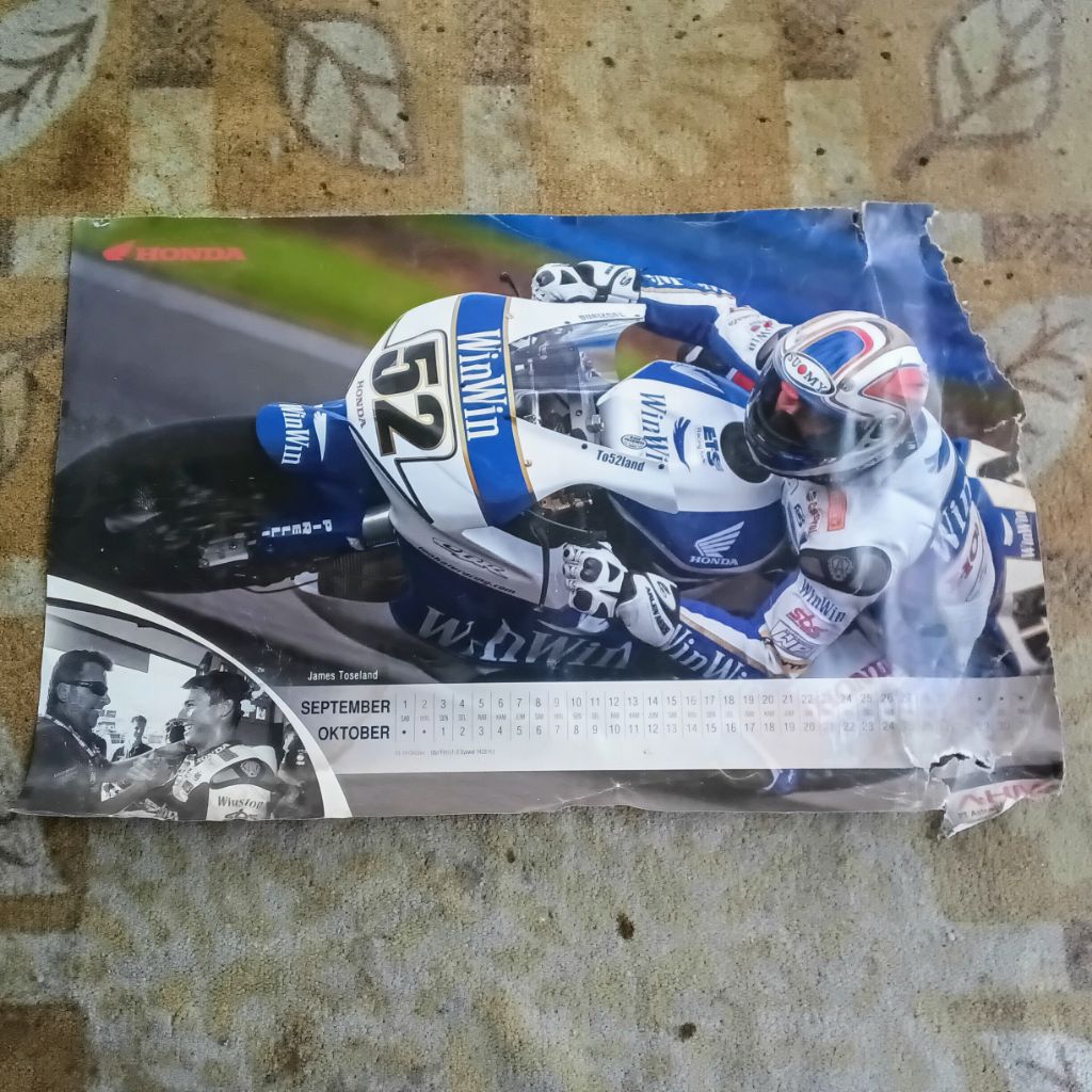 

Poster Kalender Astra Honda Motor AHM September Oktober 2007 James Toseland