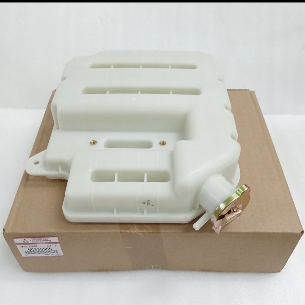 Tabung Air Radiator Canter euro 4 ML335966