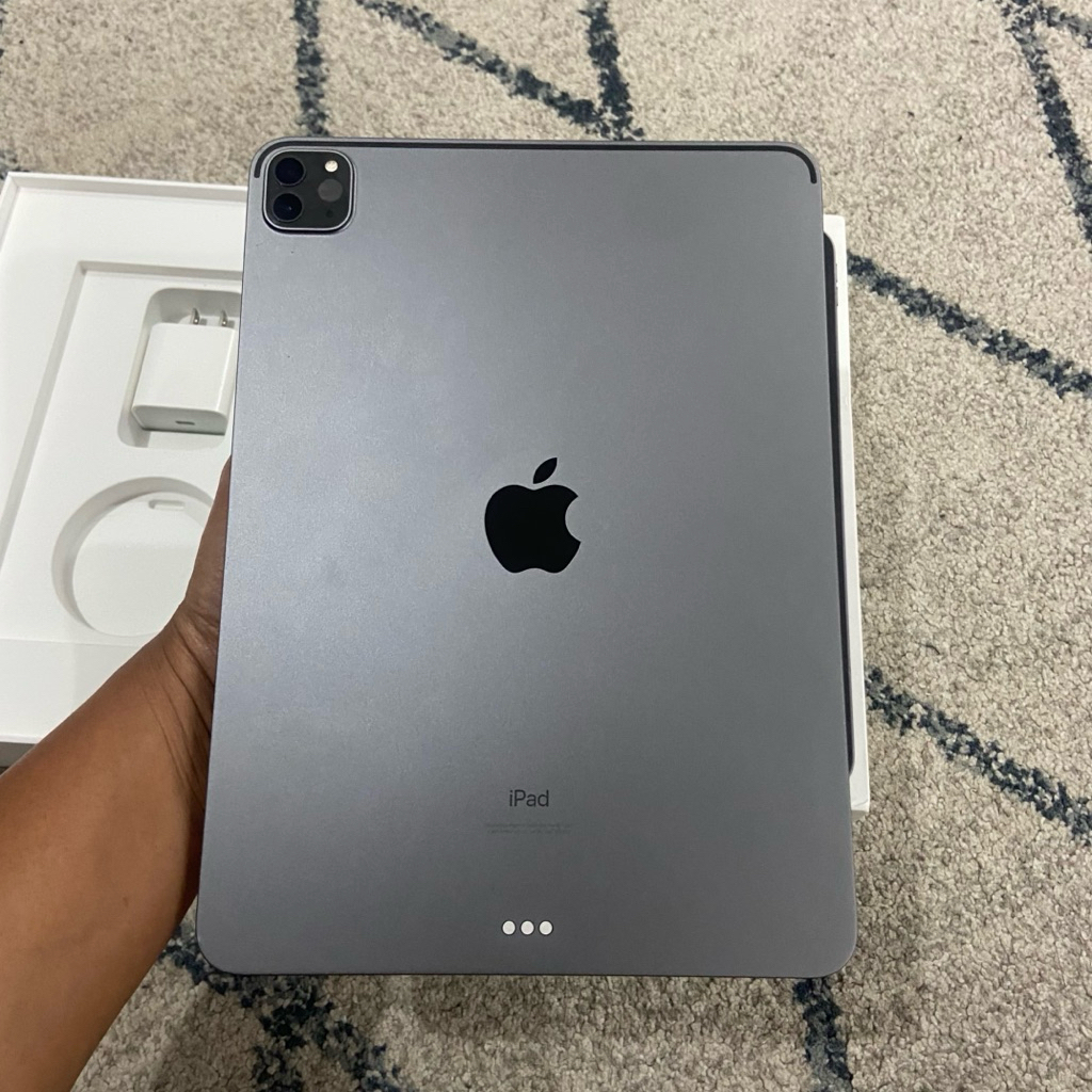 ipad pro M1 grey 128gb wifi 11 inch