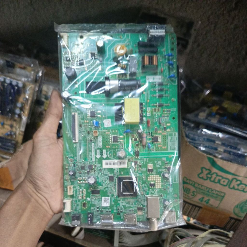 MB MAINBOARD TV LED SAMSUNG UA32T4003 MB SAMSUNG 32T4003