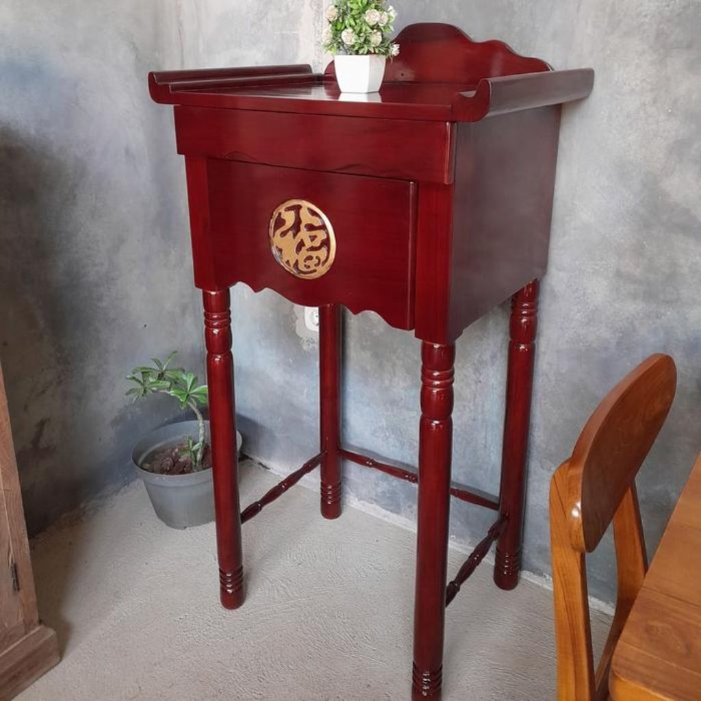 meja sembayang altar