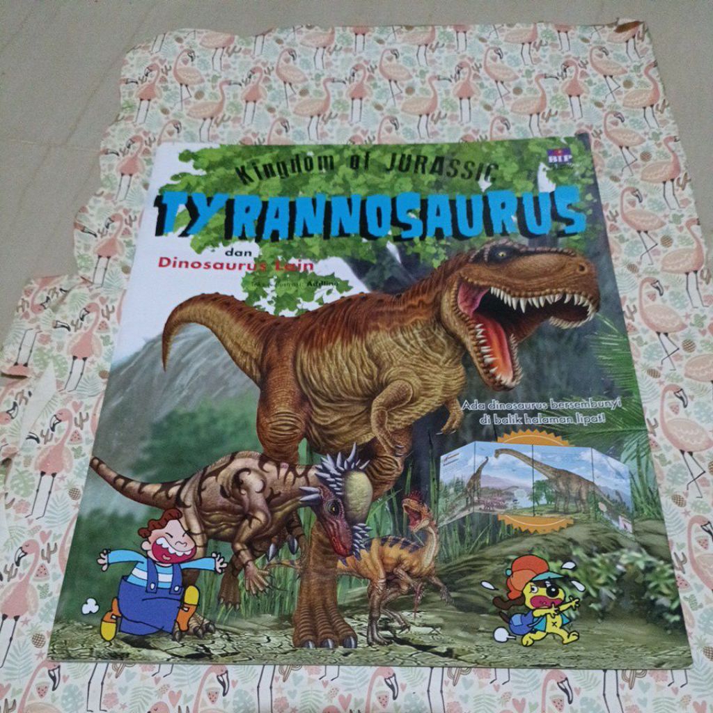 Buku Kingdom Of Jurassic Tyrannosaurus dan Dinosaurus lain