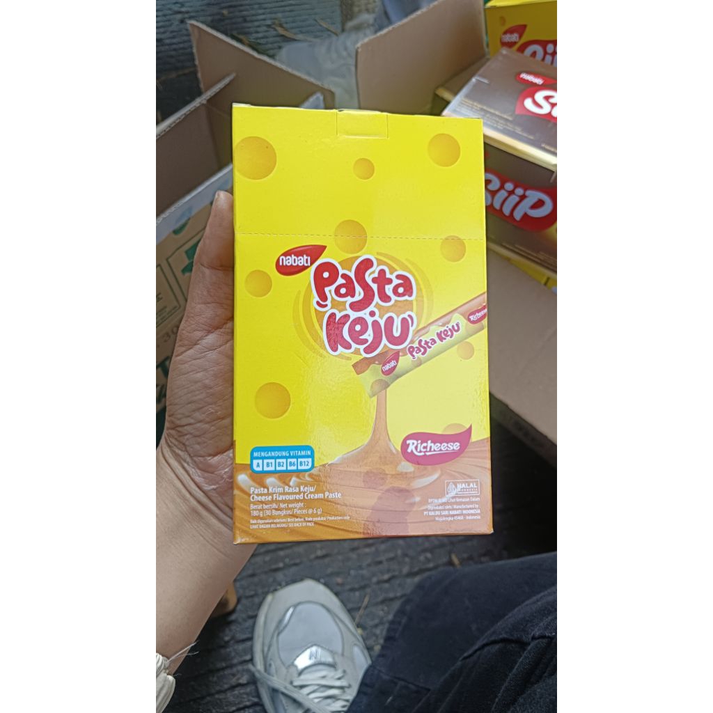 

NABATI PASTA KEJU / 1BOX ISI 30PCS