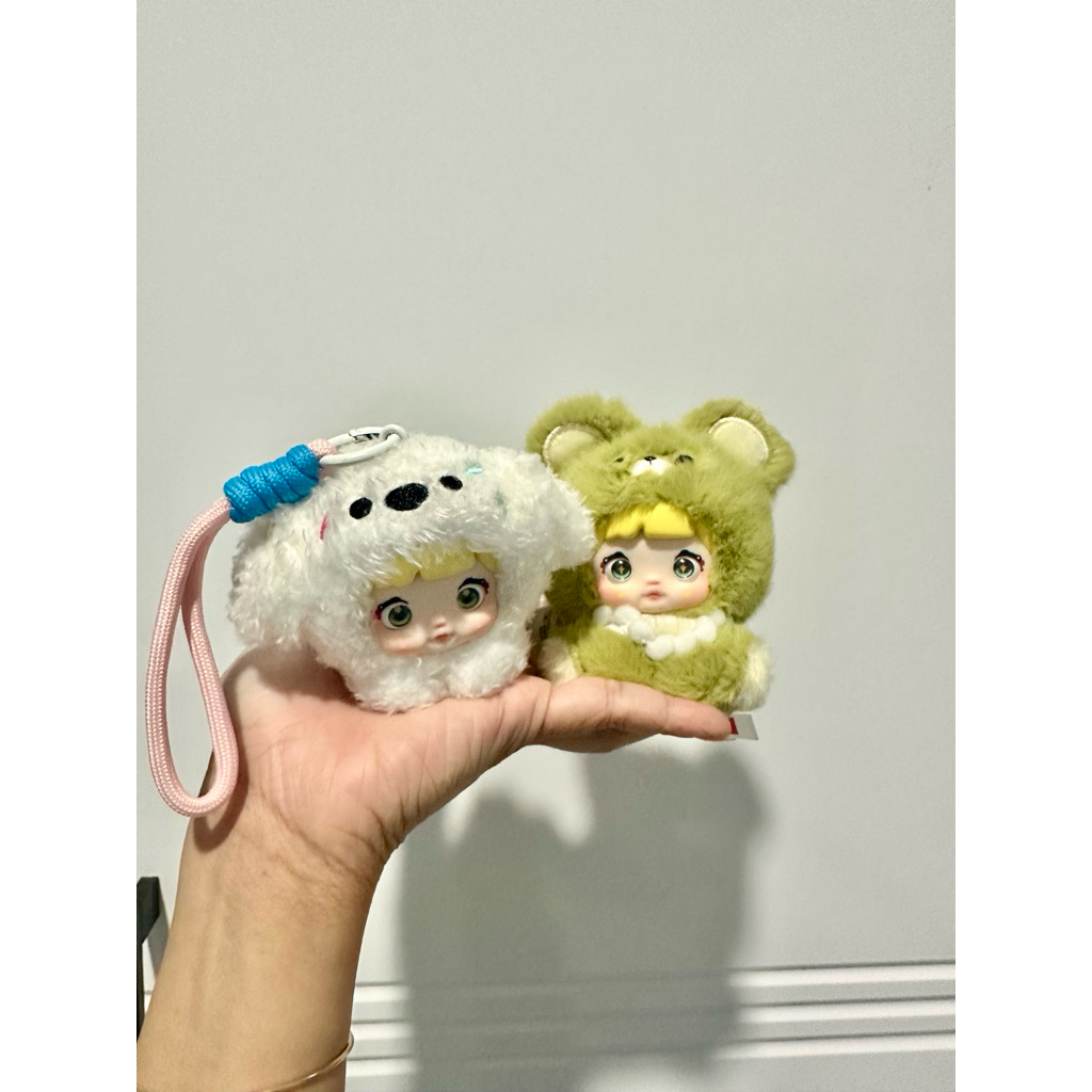 NOMMI V4 | NOMMI V3 | bagcharm | nommi plush