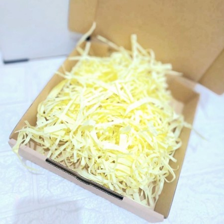 

Kertas Cacah/ Kertas Serut (500 gram)