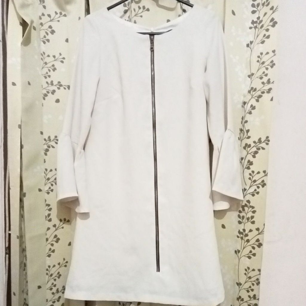 preloved tunik dress broken white