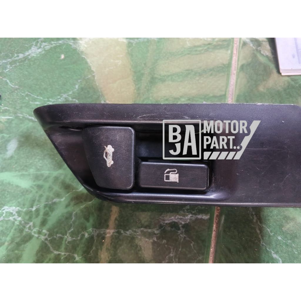 handle bagasi dan Tanki Toyota Vios Gen 2