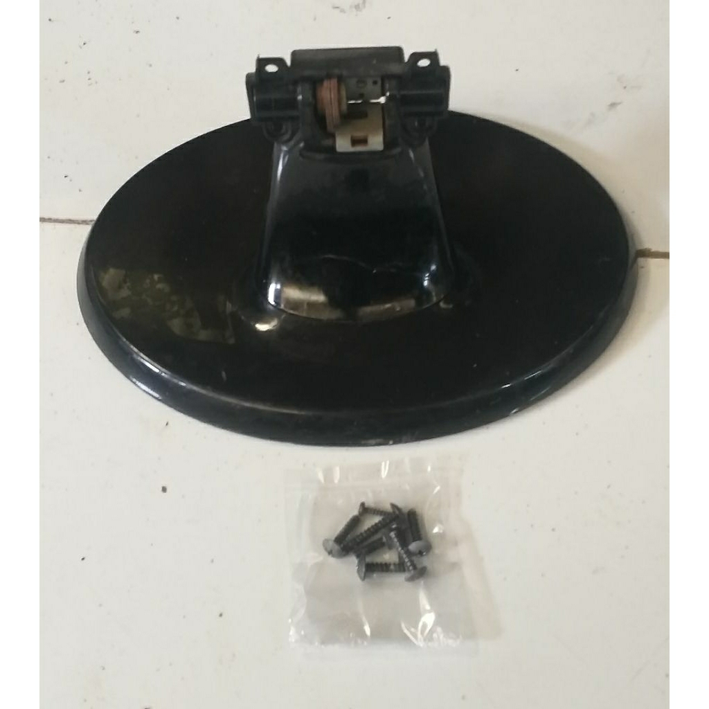 Kaki Monitor LG Model No:W1643SV Terimakasih