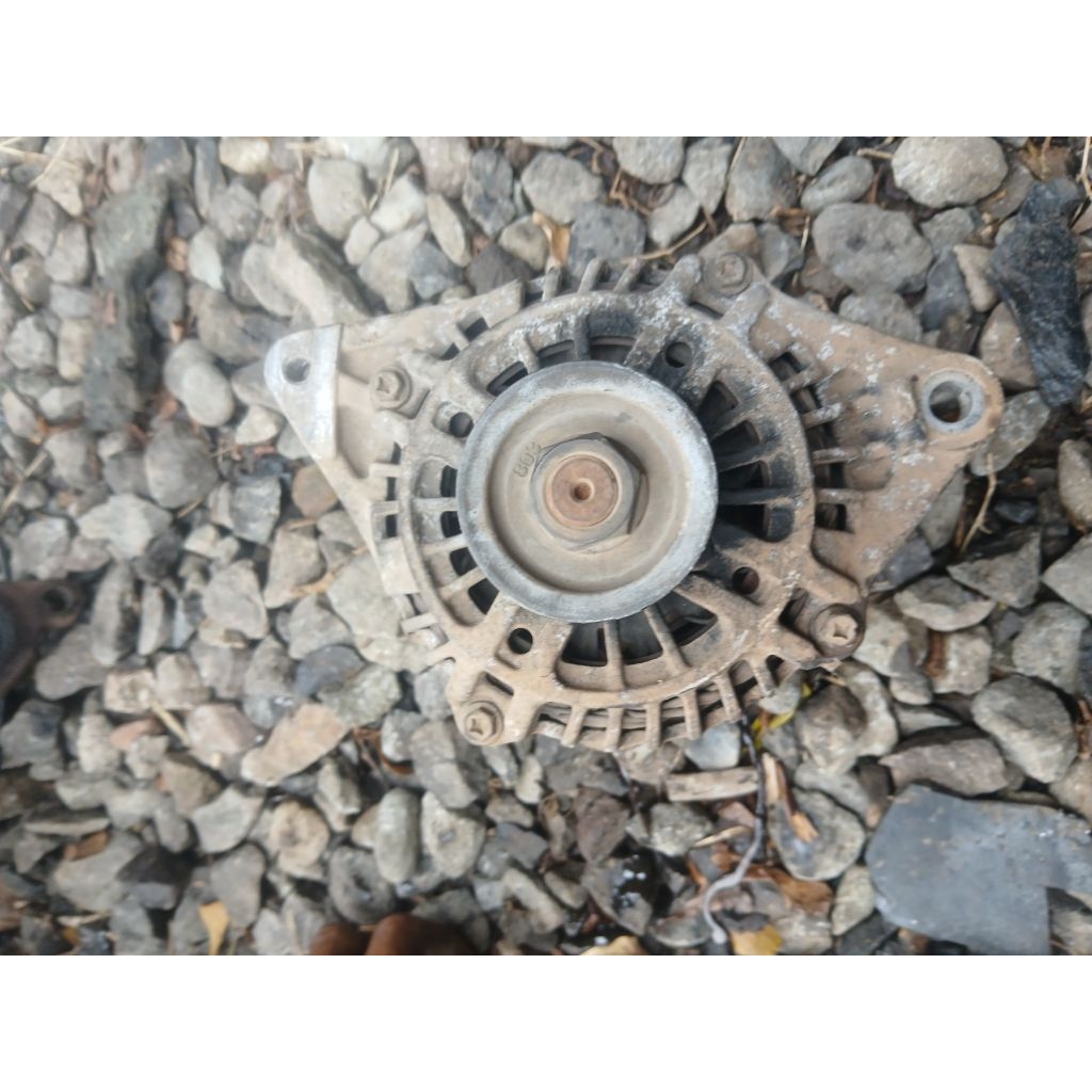 Alternator dinamo cas Lancer Cedia CS5