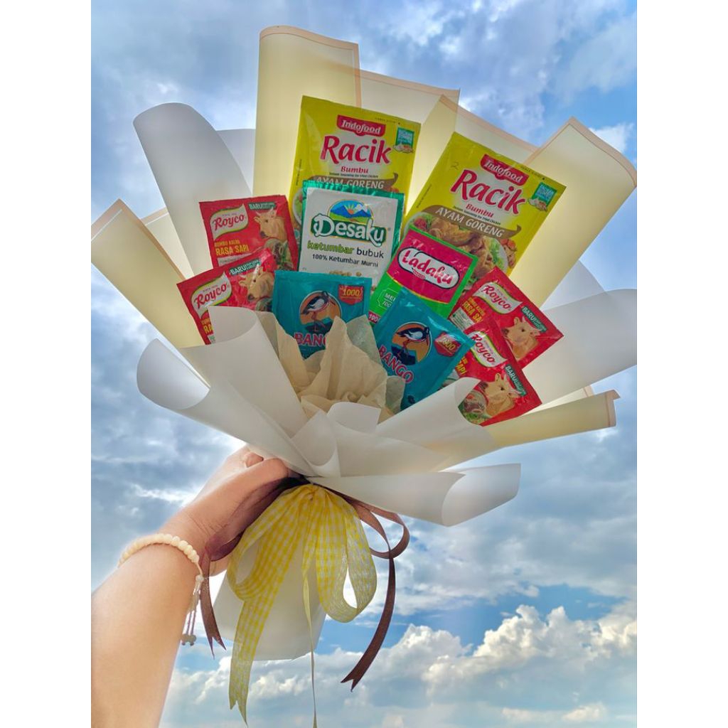 

Bucket bumbu dapur | bucket hadiah ulang tahun | bucket kado anniversary | bucket hadiah untuk pacar