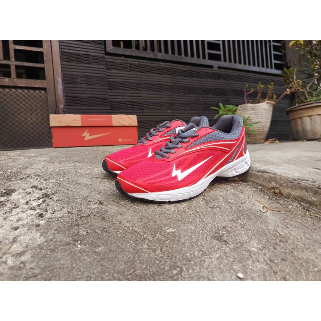 Eagle Sepatu running sepatu olahraga wanita