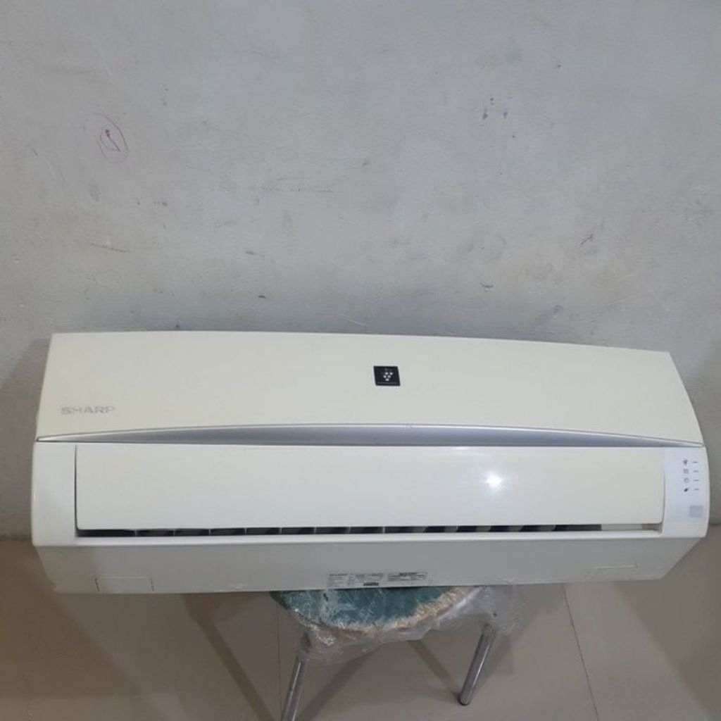 Second Ac Indoor Sharp 1pk ( mulus dan Ori)