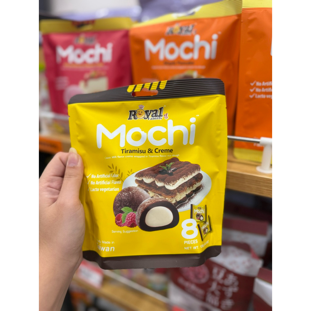 

royal family mochi strawberry cheese cake / maple pancake / tiramisu & creme / vanilla creme 8 pieces 120gr