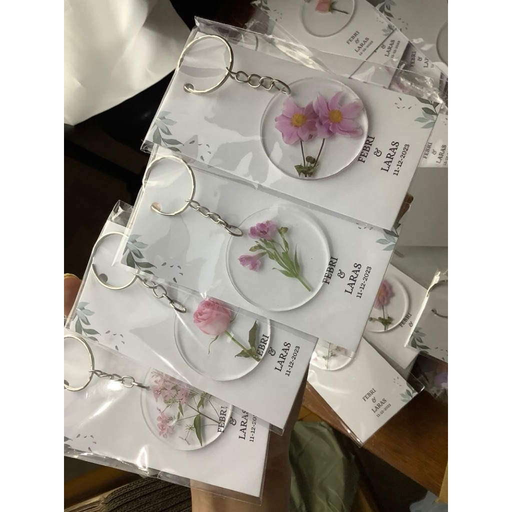 Souvenir Gantungan Kunci Tema Bunga Pink | Gantungan Kunci Resin