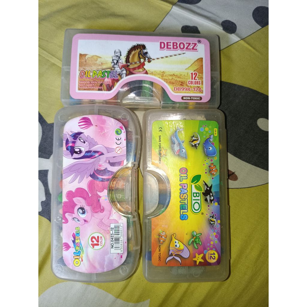

debozz crayon oil pastel warna 12 pcs isi 3 box preloved