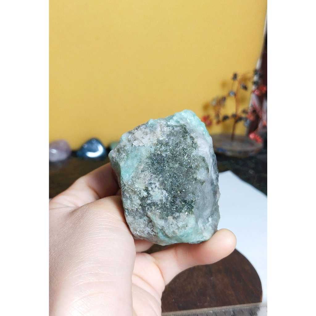 Batu  Natural Emerald Rough (4)