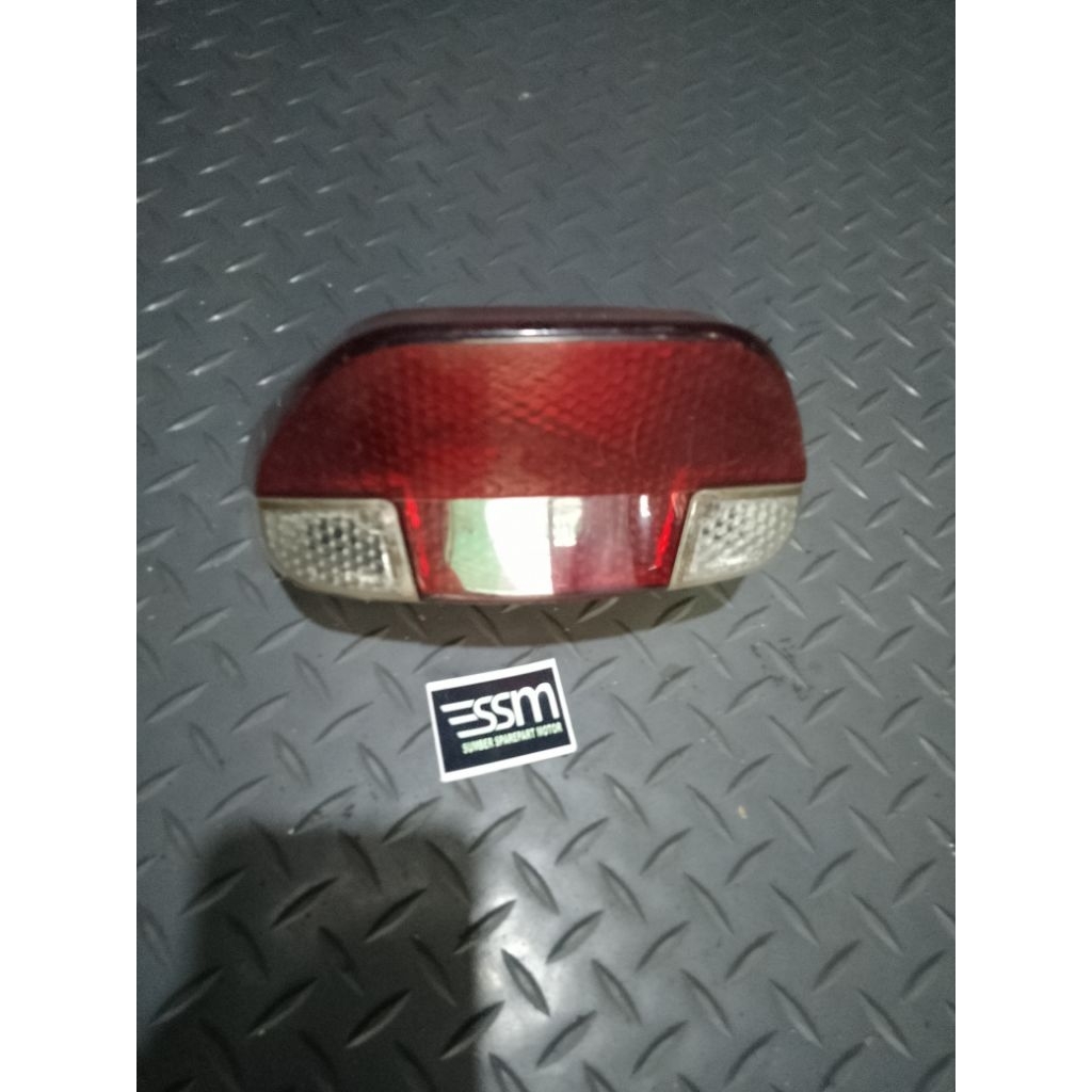Lampu Belakang Kaze R Original