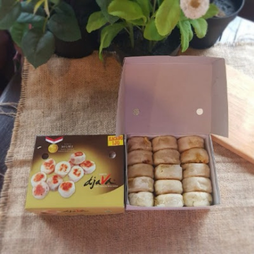 

BAKPIA DJAVA KERING ISI 15 FREE VAKUM