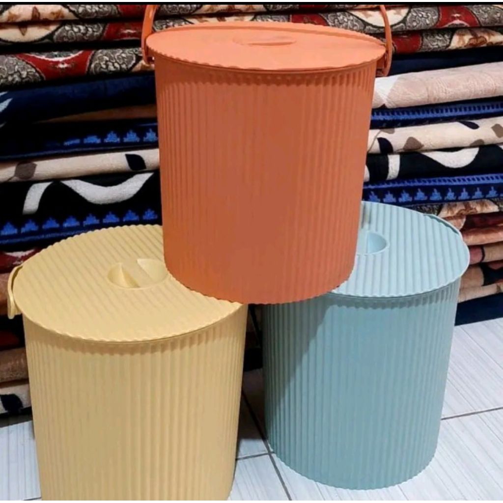 N5 Ember Minimalis/ Ember Tutup Salur 10L Ember Salur Fino