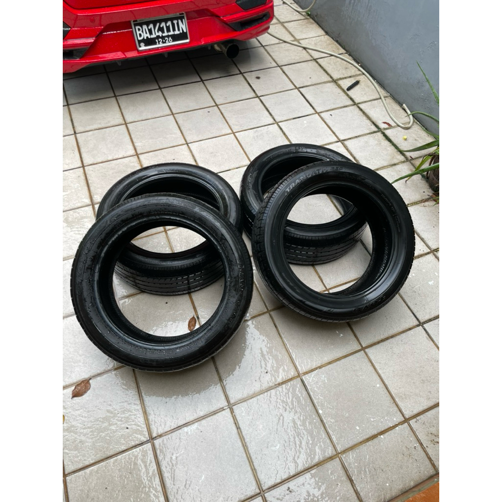 BAN TOYO TRANPATH R18 235/50