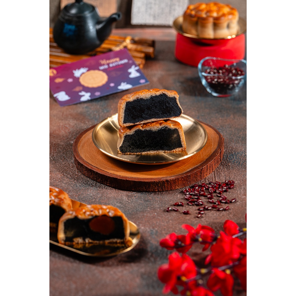 

Vegetarian Kue Bulan Tausa Hitam Kacang Merah Madam Souvenir