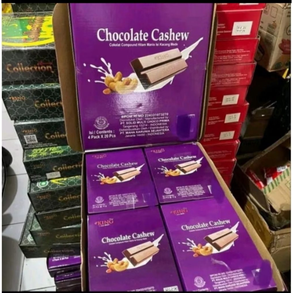 

1Dus coklat CASHEW isi 4 pack asli original murah