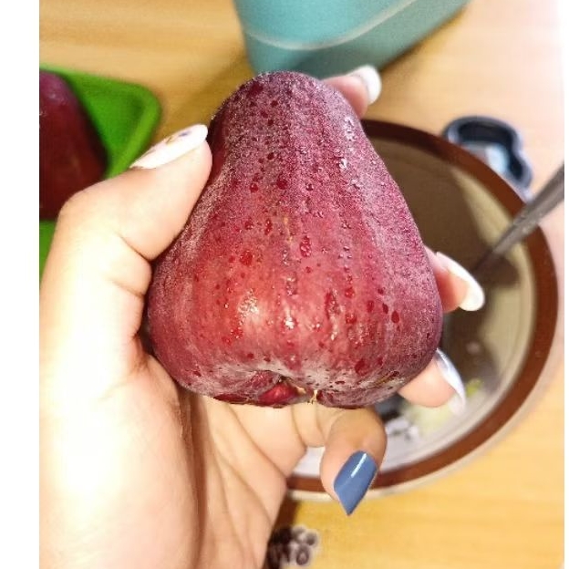 

Jambu Merah manis Segar