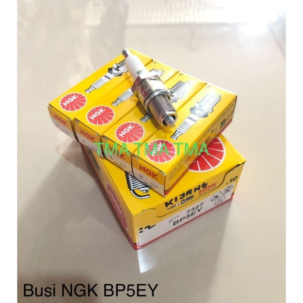 Busi Mobil NGK BP5EY Kijang (Carb) 5K/7K, Carry, Karimun
