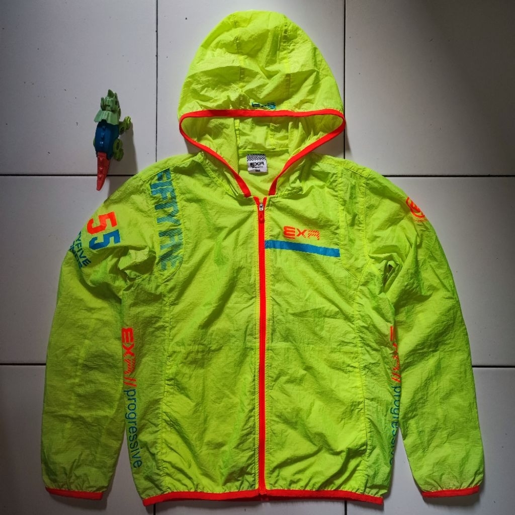 Jaket Running Parasut Lightweight Sporty Anak EXR Progressive Original 100% Branded Second Preloved 