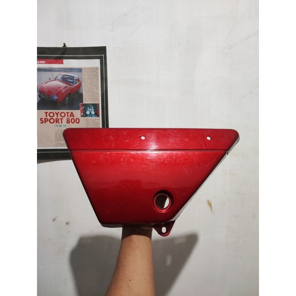 cover samping Suzuki gp100 gp125 dop aki GP100 GP125 tepong kiri Suzuki GP 100 125 original