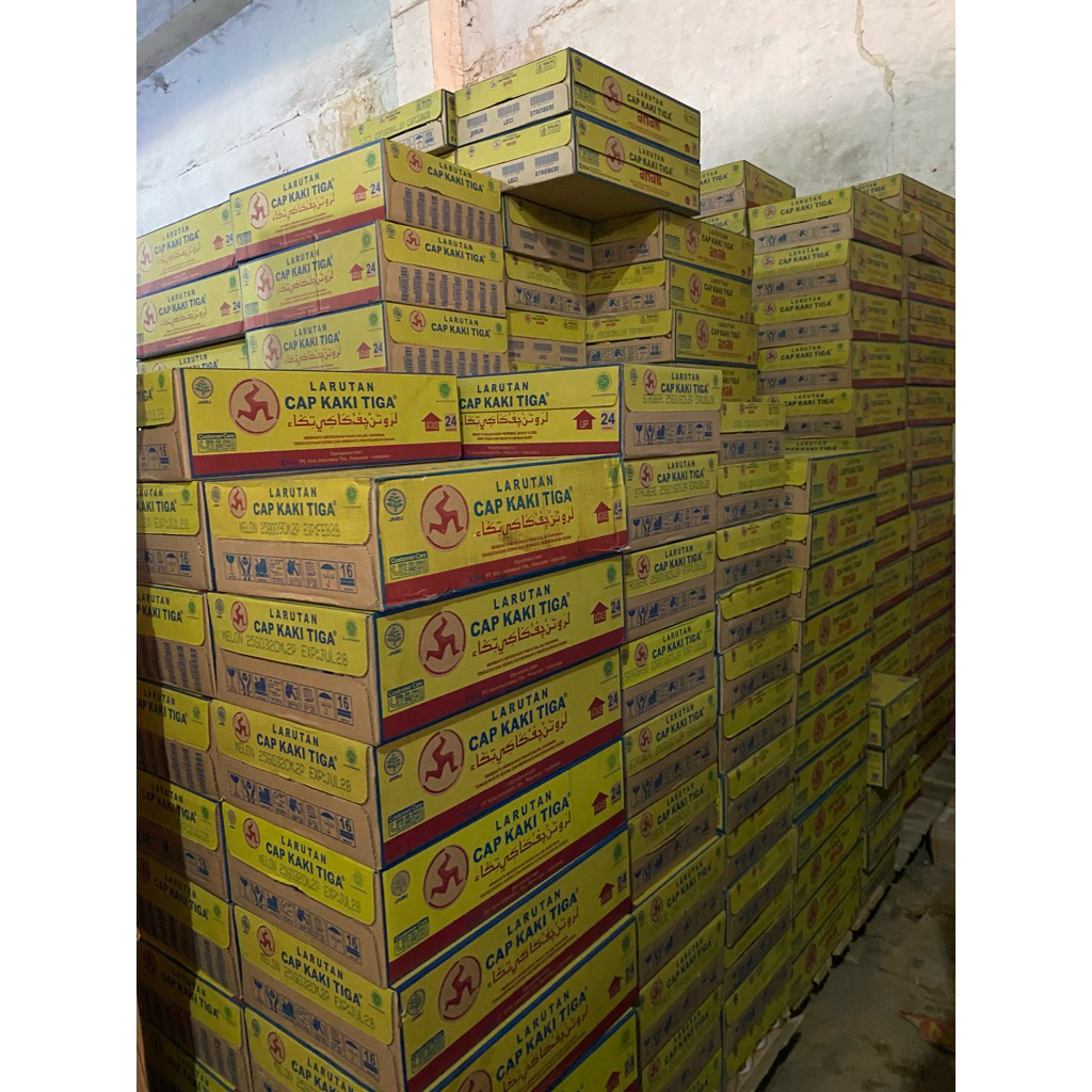 

LARUTAN CAP KAKI TIGA KALENG DEWASA 1 DUS ISI 24 KALENG @320ML❗️(HARGA TERMURAH)❗️
