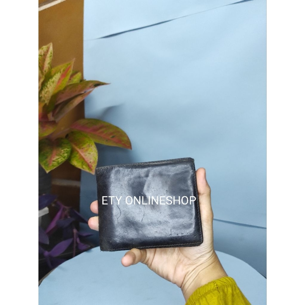 PRELOVED DOMPET PRIA LIPAT