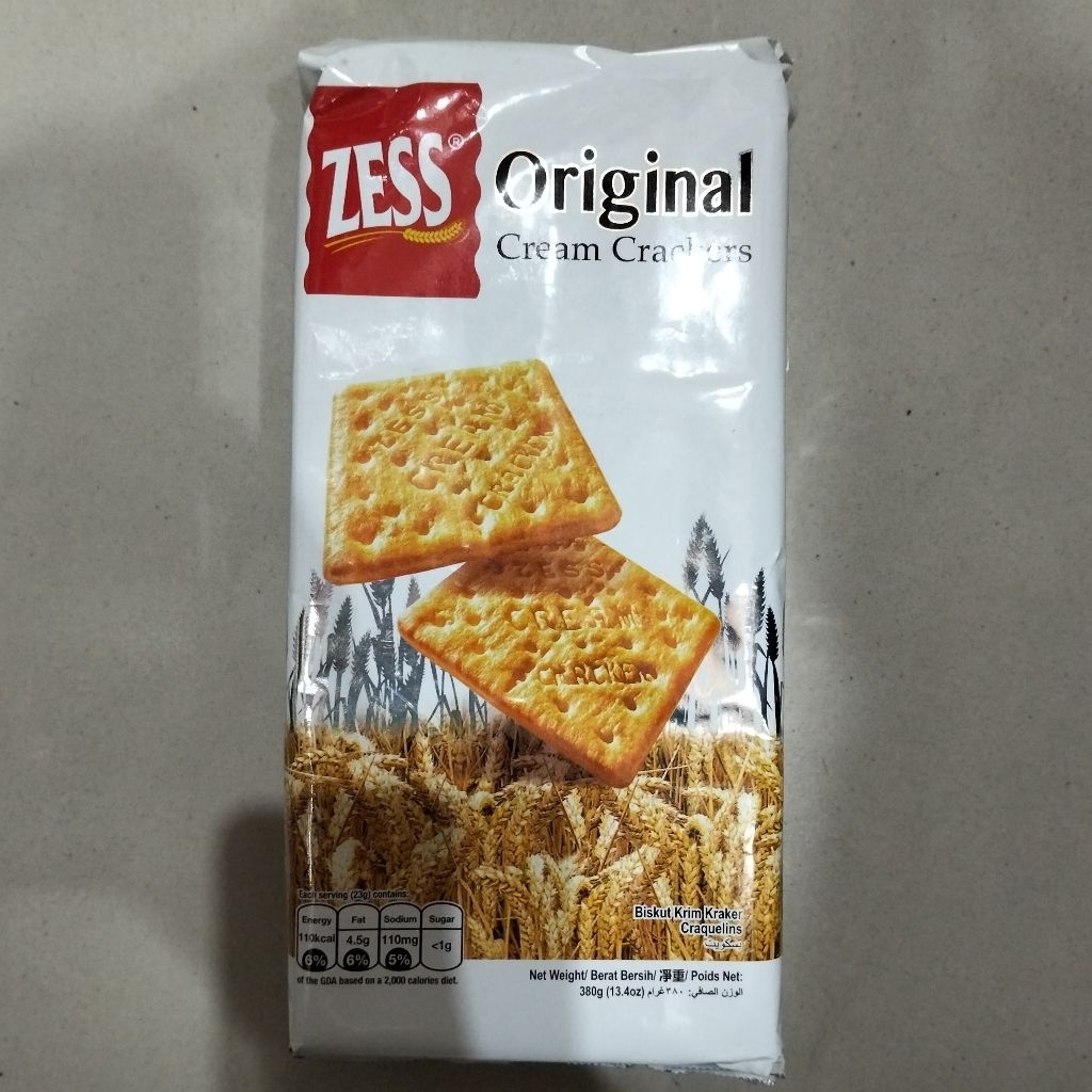 

Zess Original Cream Crackers 380 gram