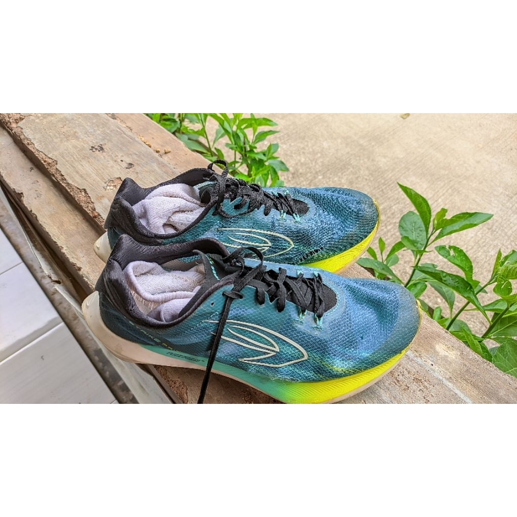 sepatu haze strike prime