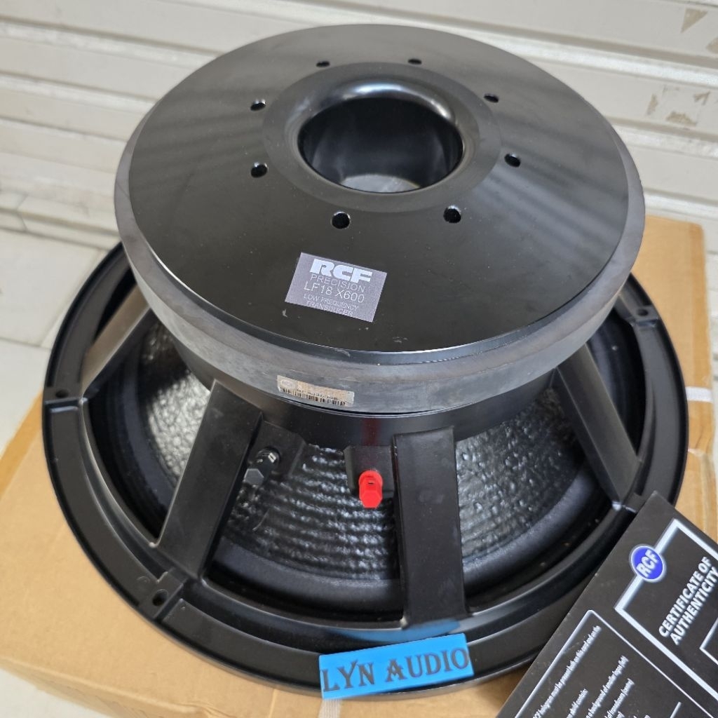SPEAKER SUBWOOFER RCF 18 INCH LF18X600 VC 5,5 INCH DAUN COATING 18X600