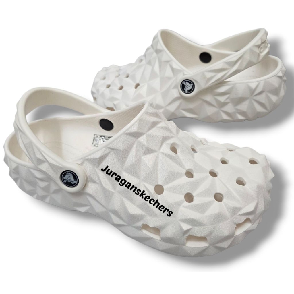 CROCS CLASSIC GEOMETRIC UNISEX/CROCS GEOMETRIC/CROCS PRIA/CROCS WANITA/SANDAL CROCS PRIA/SANDAL CROC