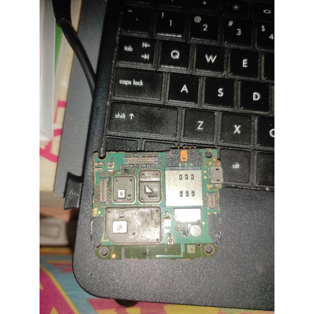 mesin blackberry torch 9800