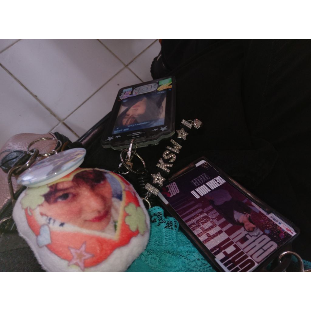 

kertas print & dokumen