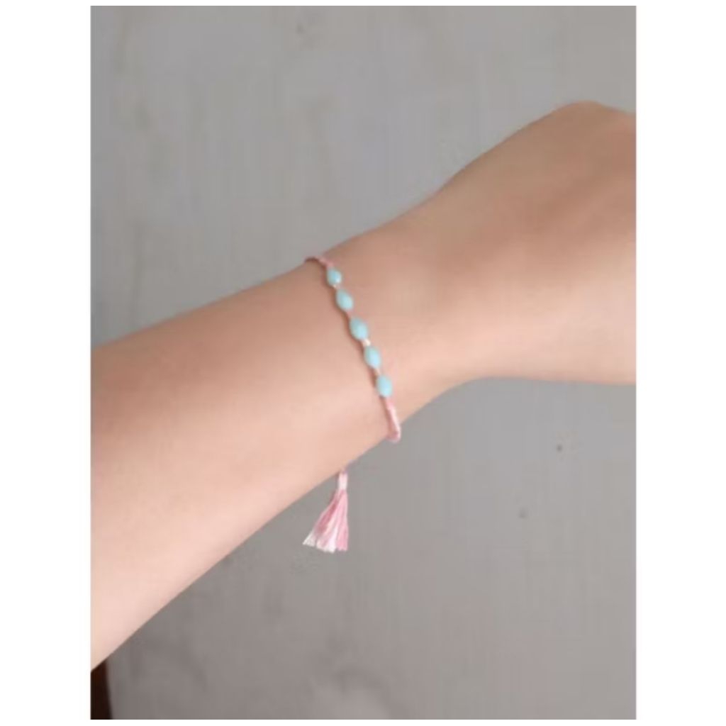 Gelang tali macrame warna pastel
